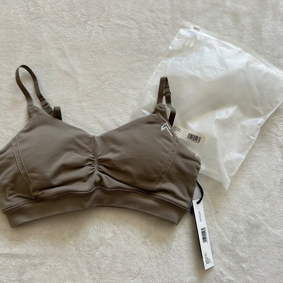 NWT Oner Active EFFORTLESS MICRO BRALETTE - Picture 3 of 5